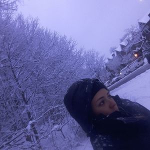 Meet your Posher, Daniela